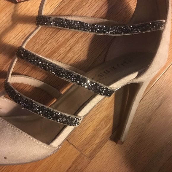 Gorgeous Beaded Guess Shoes - Picture 2 of 6